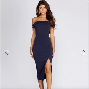 SOLD Windsor Kate Formal Crepe Midi Dress